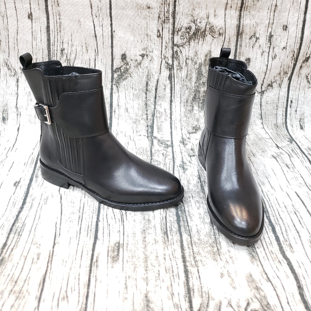 Sleek Chelsea Stelle Monelle Booties - Picture 6 of 8